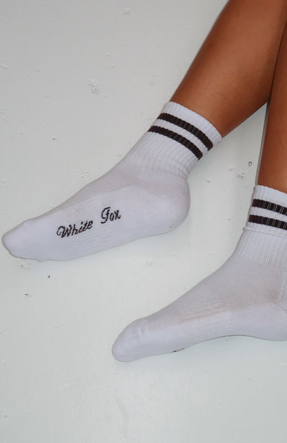 Grounded Socks White/Dark Chocolate